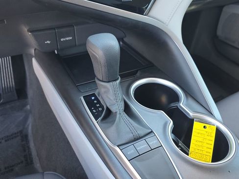 Used 2024 Toyota Camry LE w/ Convenience Package image 26