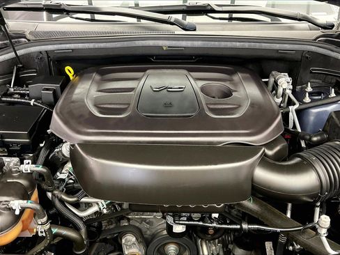 Used 2021 Jeep Grand Cherokee Limited image 9