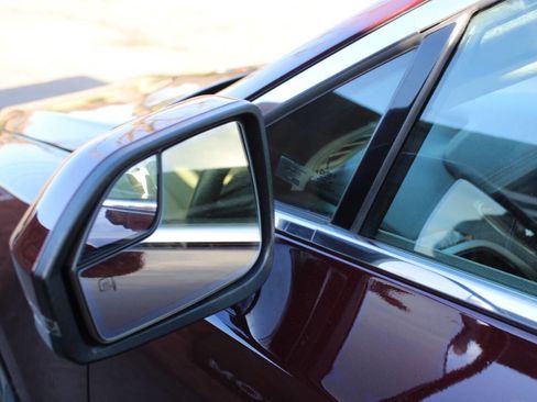 Used 2013 Lincoln MKZ image 34