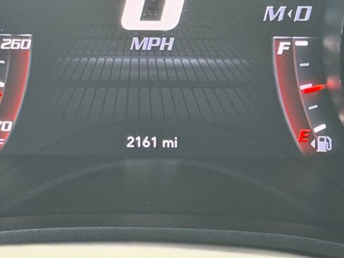 Used 2022 Dodge Challenger SRT Hellcat RWD image 24