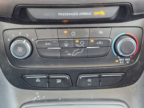 Used 2023 Ford Transit Connect XL FWD image 19