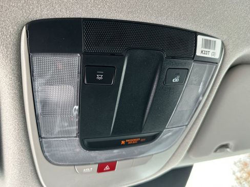 New 2026 Kia Niro Wind image 28