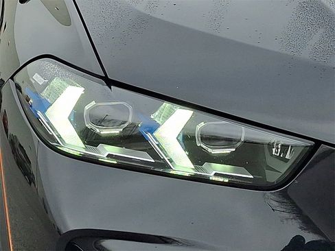 Used 2024 BMW X5 xDrive40i w/ Premium Package image 13