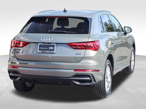 Certified 2025 Audi Q3 2.0T Premium w/ Convenience Package AWD/4WD image 7