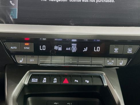 Used 2024 Audi A3 2.0T Premium image 23