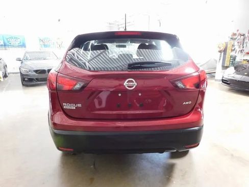 Used 2019 Nissan Rogue Sport S w/ Appearance Package image 6