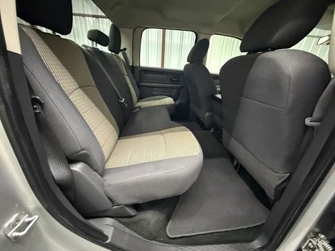 Used 2012 RAM 2500 ST w/ Chrome Appearance Group AWD/4WD image 15