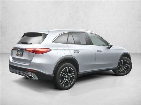 New 2026 Mercedes-Benz GLC 300 4MATIC image 2