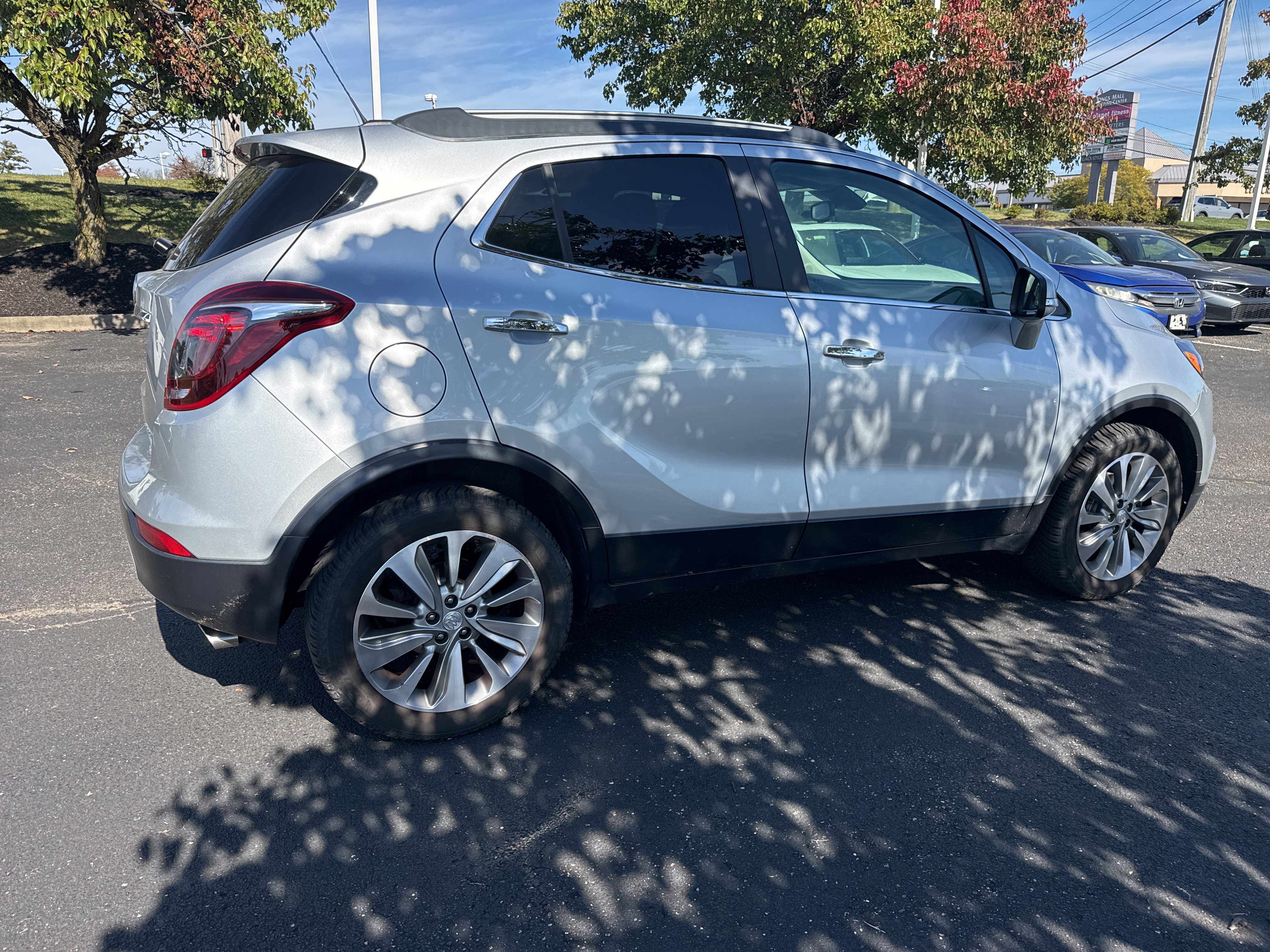 Used 2017 Buick Encore Preferred FWD image 16