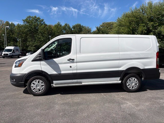 Used 2025 Ford Transit 250 Low Roof w/ Exterior Upgrade Package RWD image 2