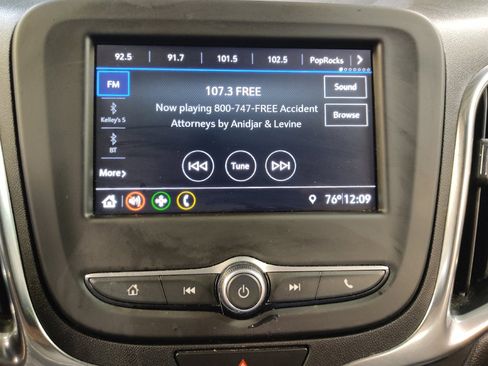 Used 2019 Chevrolet Equinox LT FWD image 25