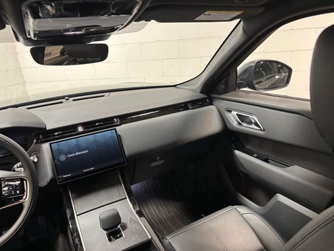 New 2026 Land Rover Range Rover Velar S AWD/4WD image 36