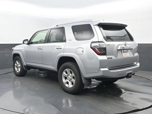 Used 2015 Toyota 4Runner SR5 Premium AWD/4WD image 3