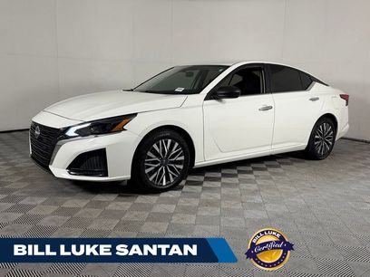 Used 2025 Nissan Altima 2.5 SV