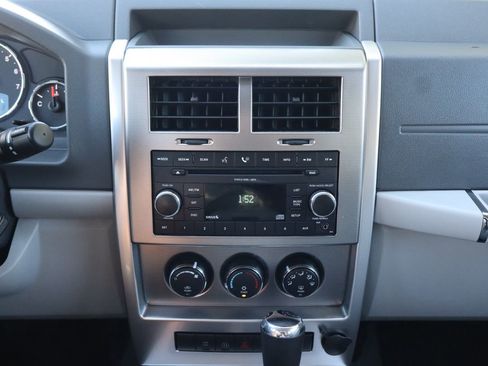 Used 2008 Jeep Liberty Limited image 33