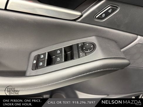 New 2026 MAZDA CX-30 AWD 2.5 S w/ Select Sport Pkg image 22