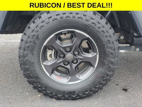 Used 2023 Jeep Gladiator Rubicon w/ LED Lighting Group AWD/4WD image 6