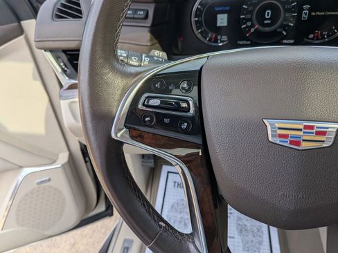Used 2016 Cadillac Escalade ESV Luxury image 68