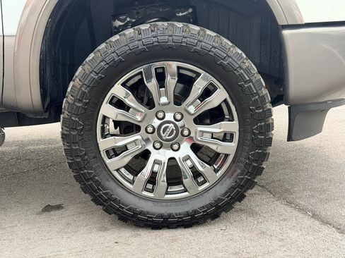 Used 2017 Nissan Titan Platinum Reserve AWD/4WD image 27