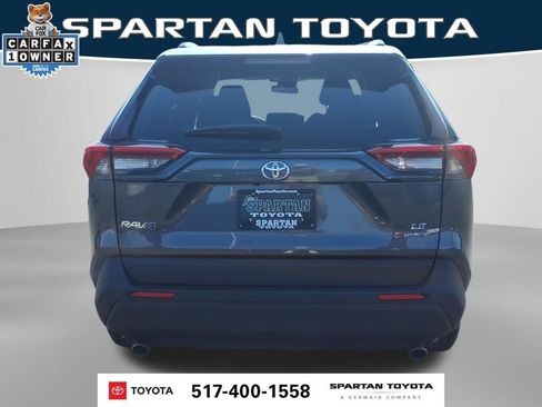 Used 2025 Toyota RAV4 LE AWD/4WD image 7