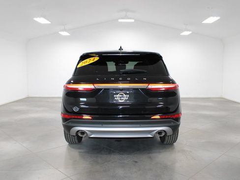 Used 2024 Lincoln Corsair FWD image 8