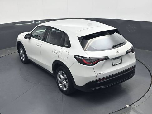 Used 2023 Honda HR-V LX image 23