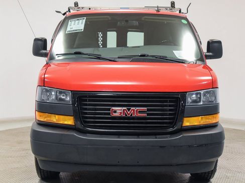 Used 2019 GMC Savana 2500 w/ Driver Convenience Package image 10