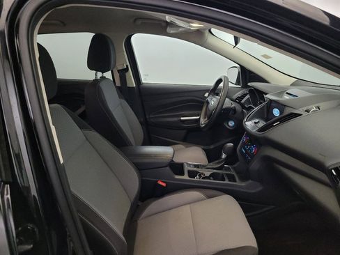 Used 2017 Ford Escape SE w/ Equipment Group 201A AWD/4WD image 21