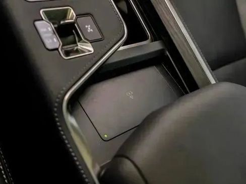 Used 2025 Lexus GX 550 image 29