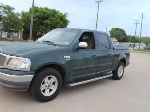 Used 2002 Ford F150 2WD SuperCrew image 9