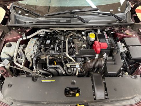 Used 2025 Nissan Sentra SV FWD image 30