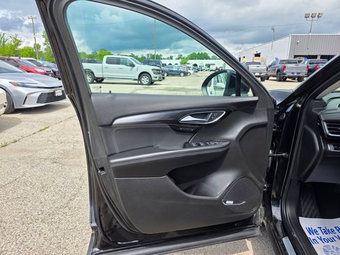 Used 2024 Buick Envision Preferred AWD/4WD image 18