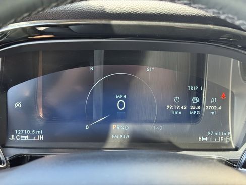 Used 2023 Lincoln Corsair Reserve w/ Equipment Group 201A image 24