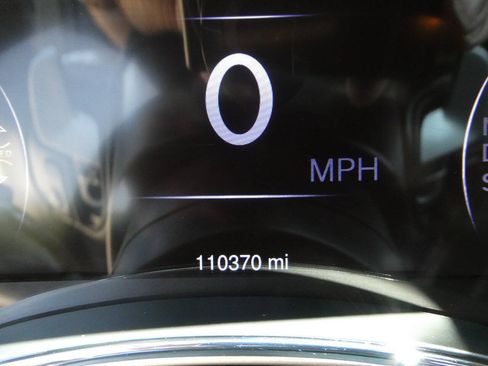 Used 2014 Jeep Grand Cherokee Overland AWD/4WD image 16