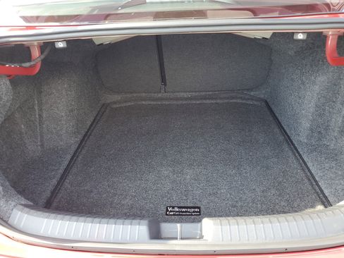 Used 2025 Volkswagen Jetta SE image 26