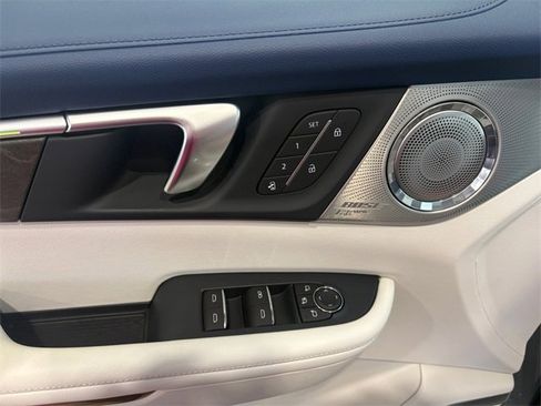 Used 2025 Buick Enclave Avenir w/ Super Cruise Package image 18