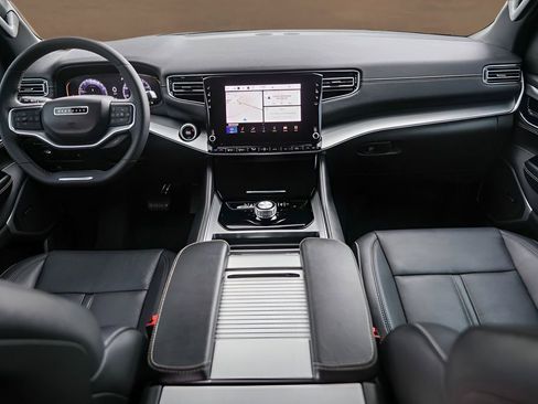 Used 2023 Jeep Wagoneer Series II image 27