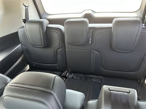 New 2025 Nissan Armada SV image 17