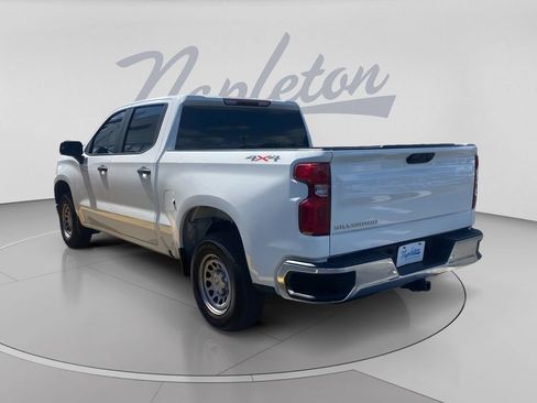 Used 2024 Chevrolet Silverado 1500 W/T w/ WT Value Package AWD/4WD image 7