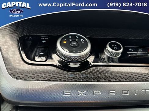 Certified 2025 Ford Expedition Max Platinum w/ Stealth Performance Package image 30