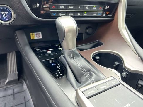 Certified 2022 Lexus RX 450h AWD w/ Premium Package image 18