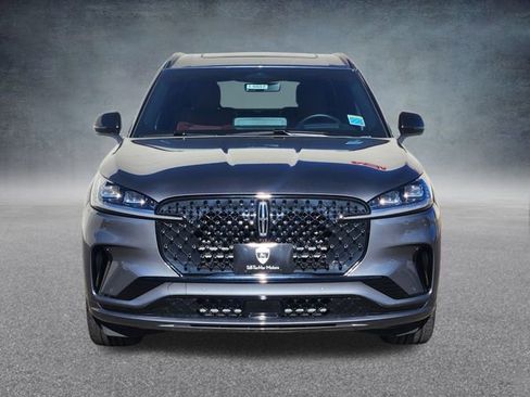 New 2025 Lincoln Aviator Reserve w/ Equipment Group 201A image 2