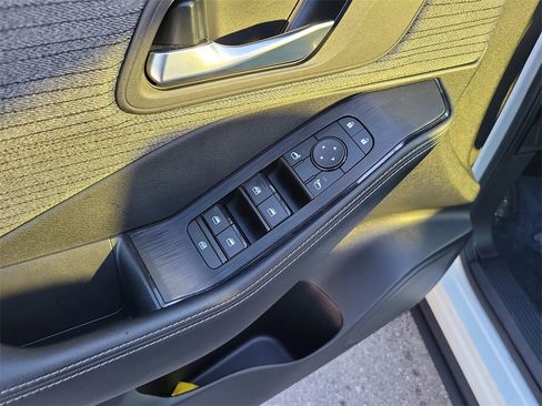 Certified 2023 Nissan Rogue SV image 16