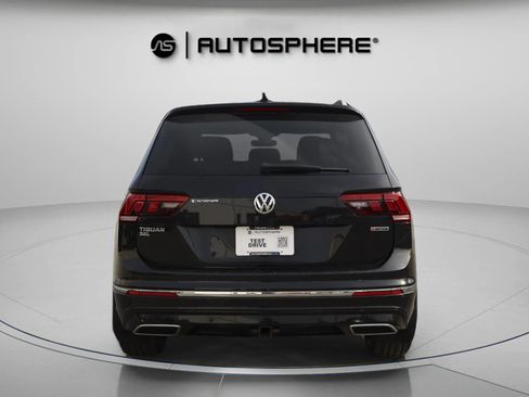 Used 2019 Volkswagen Tiguan SEL Premium R-Line w/ 3rd Row Seat Package image 8