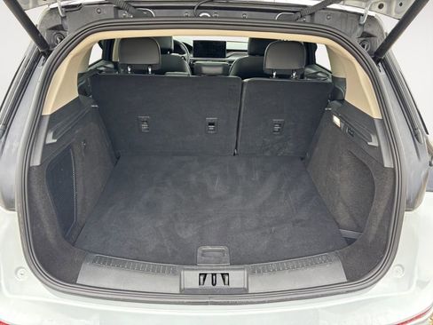 Used 2025 Lincoln Corsair Reserve w/ Equipment Group 202A AWD/4WD image 5