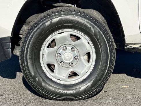 Certified 2023 Toyota Tacoma SR image 30