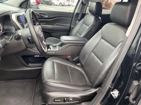 Used 2023 GMC Acadia SLT image 14