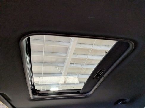 Used 2010 Chevrolet Camaro SS w/ RS Package image 2