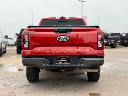 Used 2024 Ford Ranger XLT w/ FX4 Off-Road Package AWD/4WD image 7
