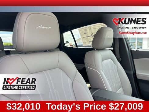 New 2025 Buick Envista Avenir image 56